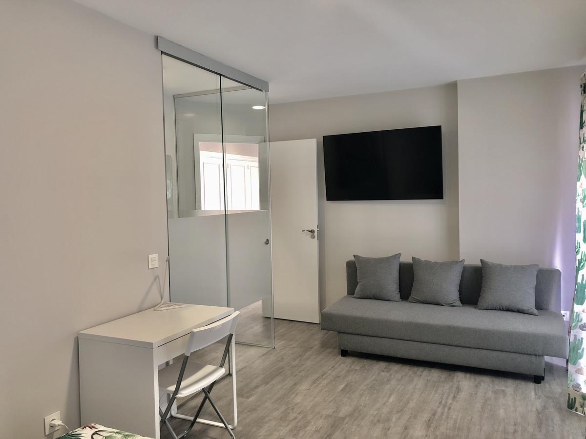 Plaza 5 Carabanchel Apartment Madrid Exterior foto